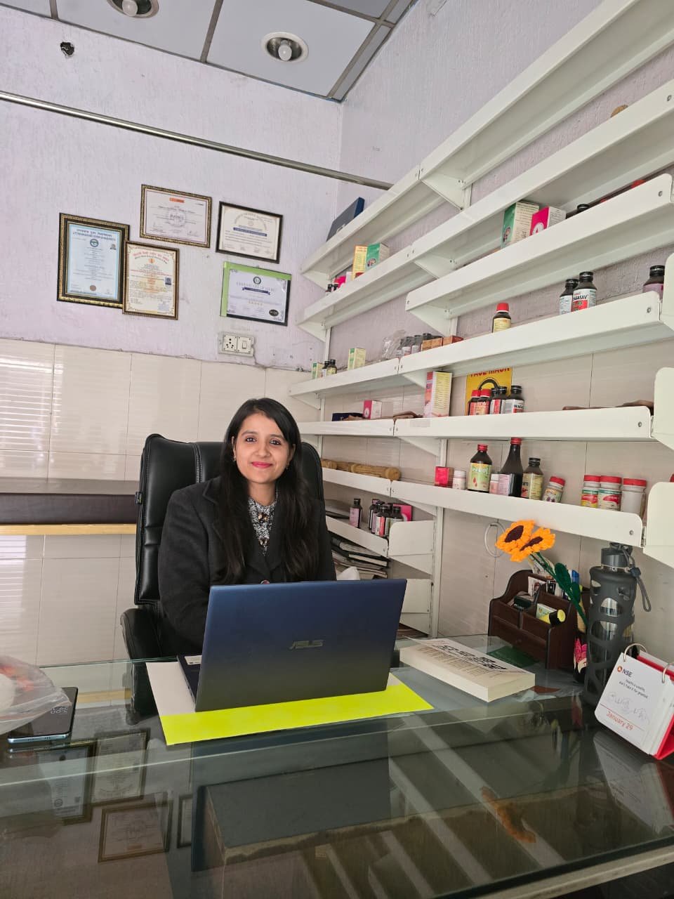 Dt. Devika Sharma Naturopathic Dietitian In Clinic